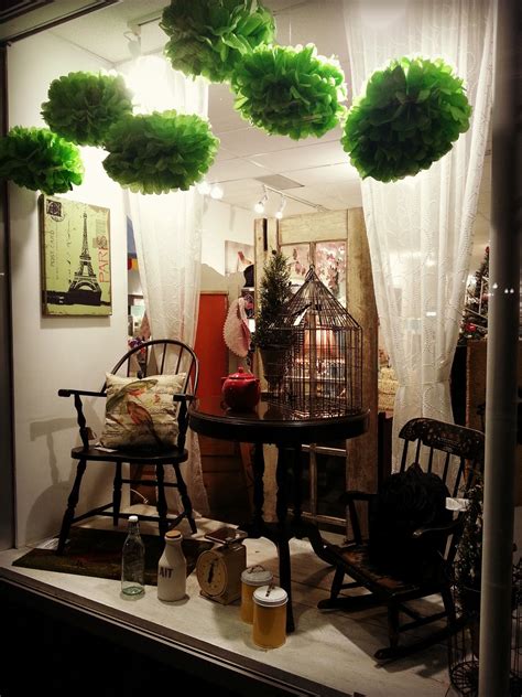 january window display ideas